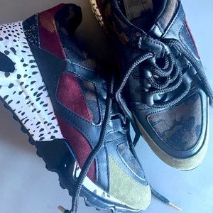 STEVEN MADDEN SNEAKERS